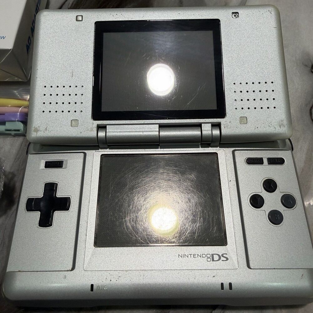 Nintendo DS Original Console NTR-001 Titanium Silver - Tested Works w/ Charger - Picture 4 of 13